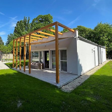 Aranygesztenye Apartmanhaz Balatonudvari Eksteriør billede